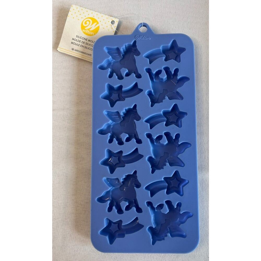 Wilton Silicone Candy Mold - Flying Unicorns Shooting Stars - Blue Mold NWT
